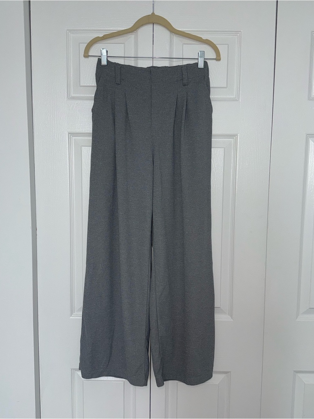 Halara Women's Wide-Leg Gray Dress Pants